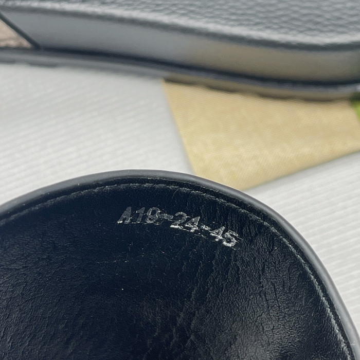 gucc* sandal102