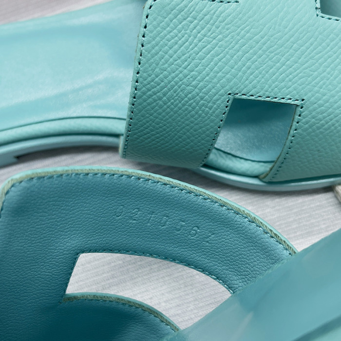 herme* sandal 30