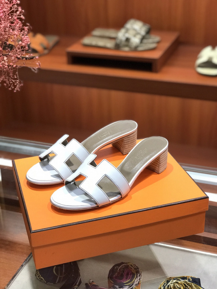 herme* sandal 56