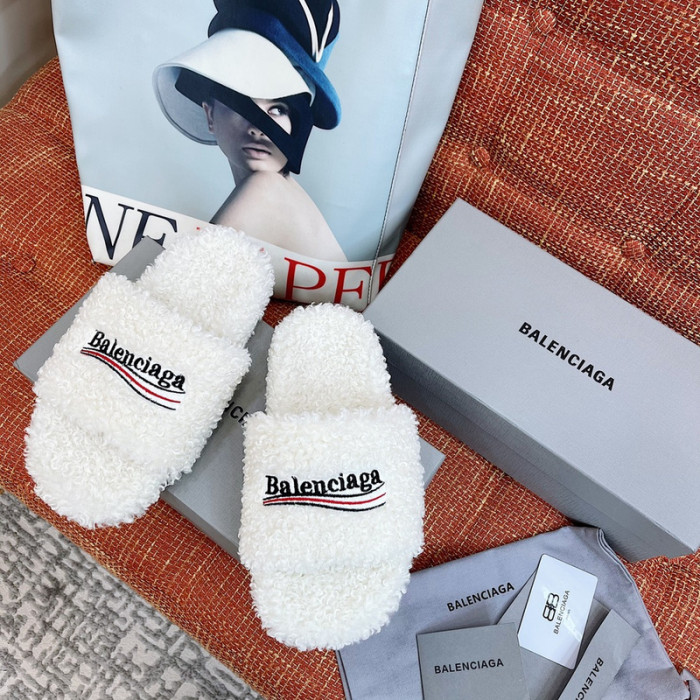 balenciag* sandal bs23