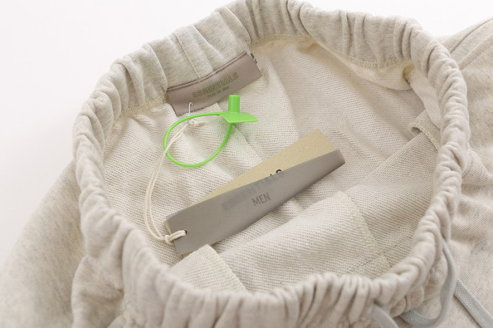 essentials 03
