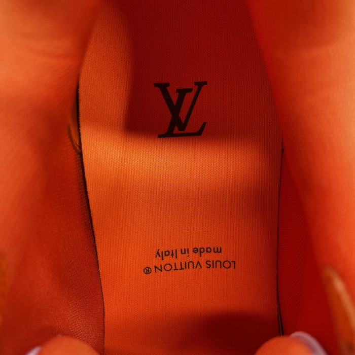 lv snekaers l000079