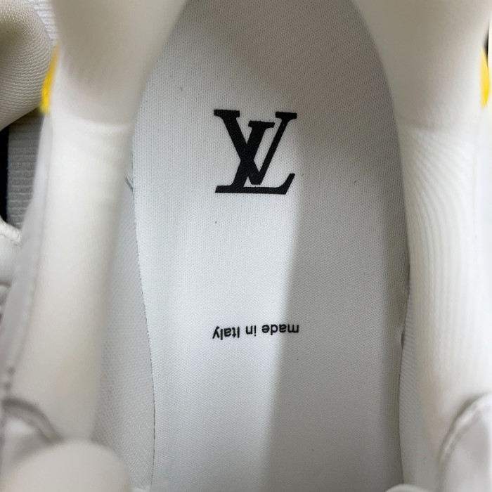 lv snekaers l000089