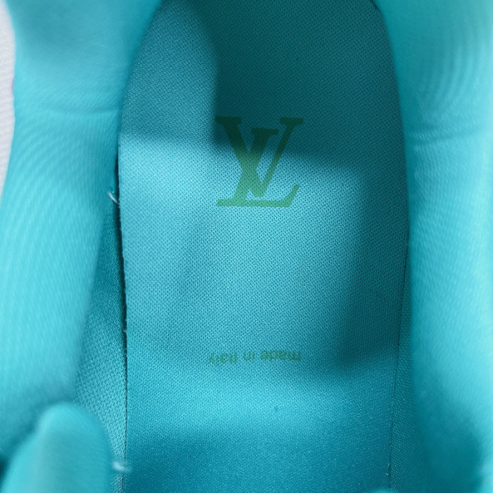 lv snekaers l000094