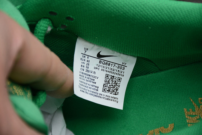 nike sb dunk low st. patrick’s day bq6817 303
