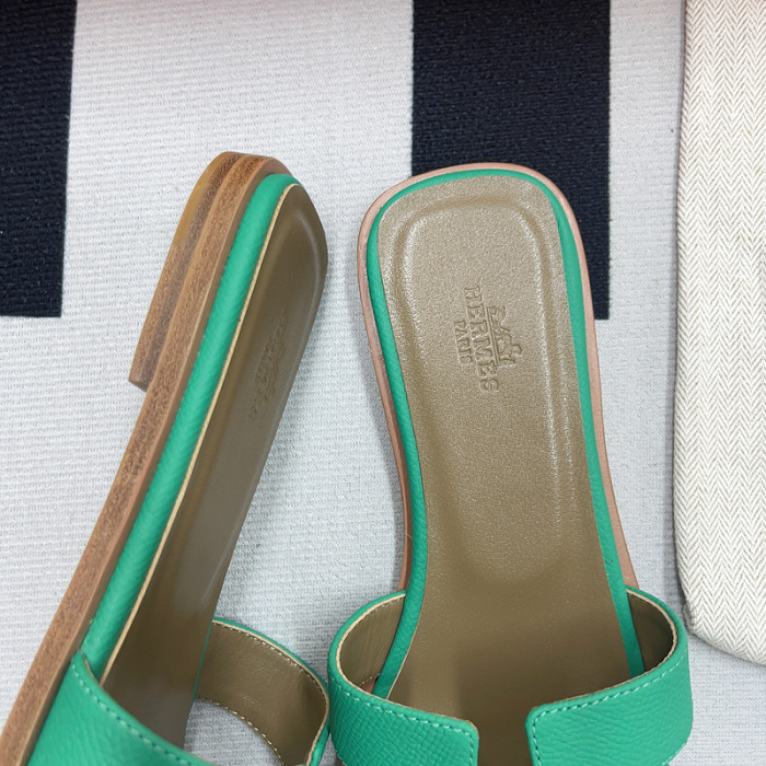 herme* sandal 23