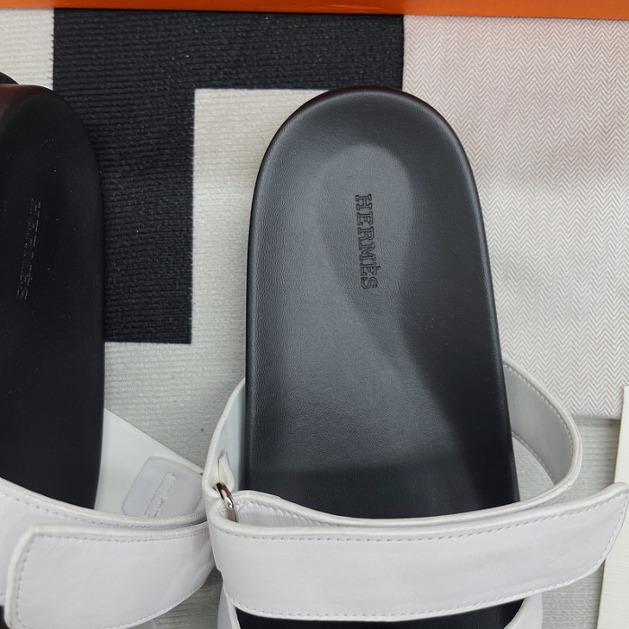 herme* sandal 45