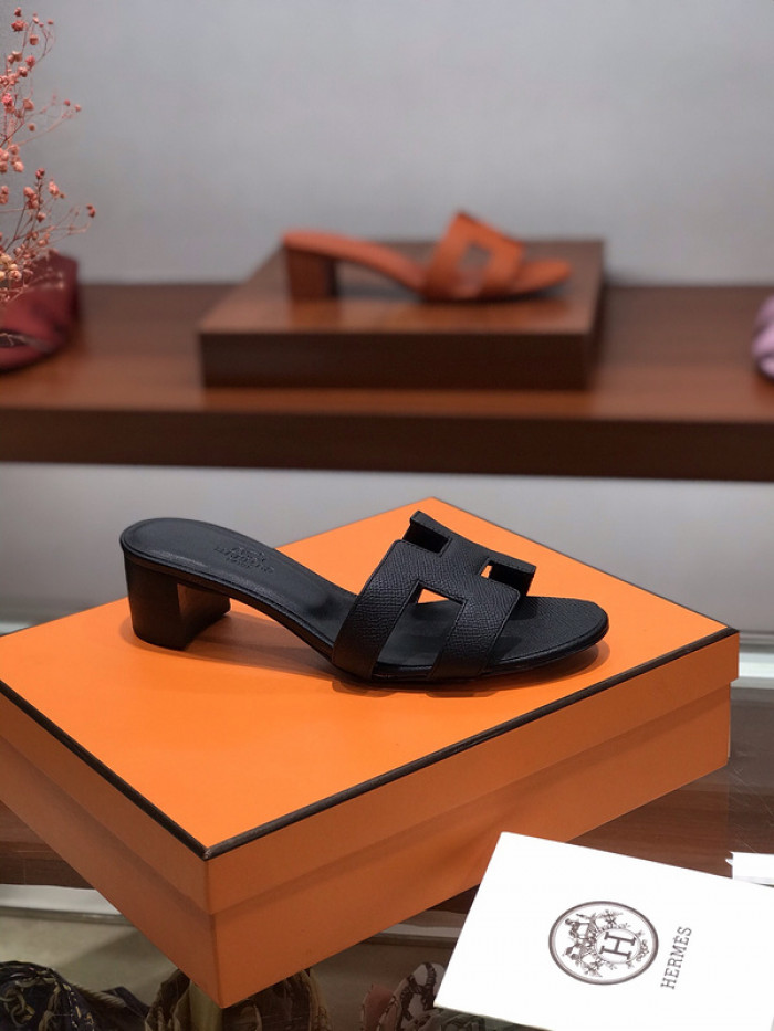 herme* sandal 50