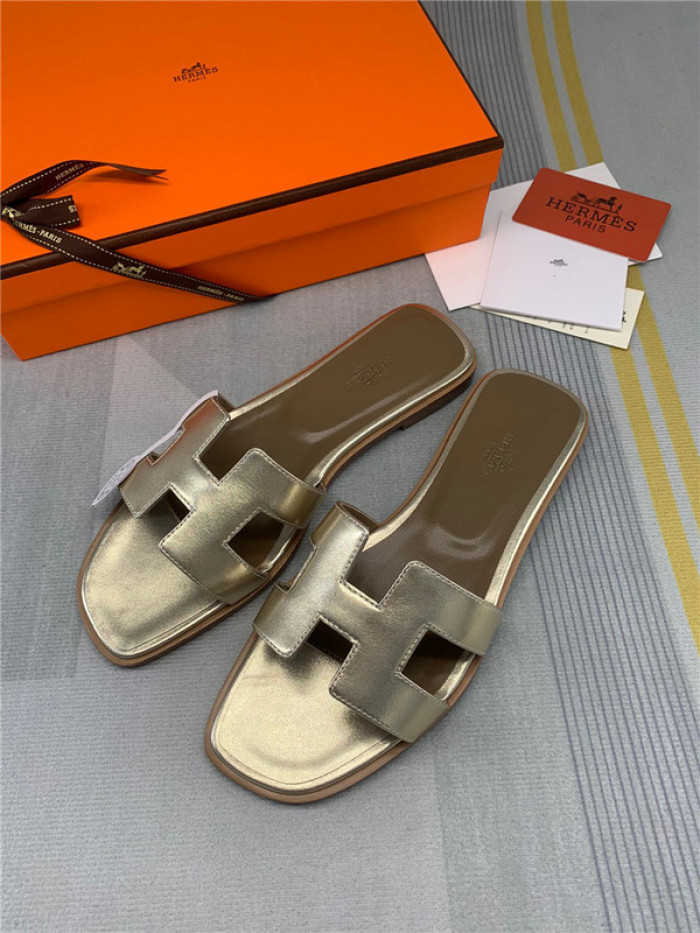 herme* sandal hs80