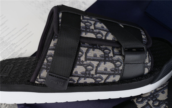dio* sandals ds29