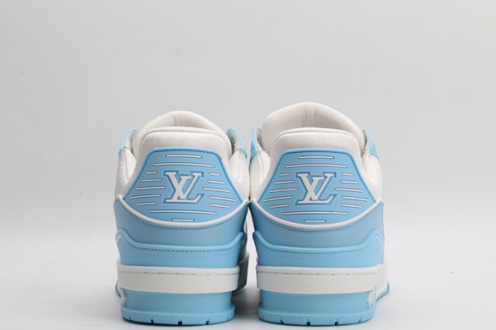 lv snekaers l000048