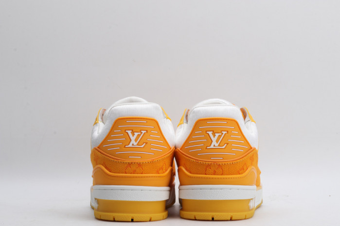 lv snekaers l000051