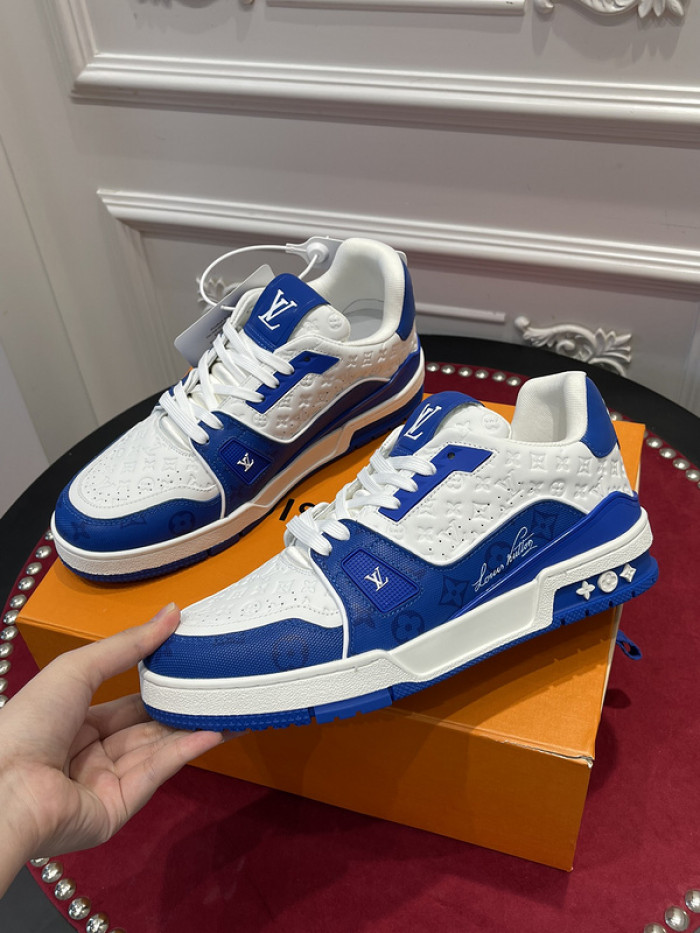 lv snekaers l000064