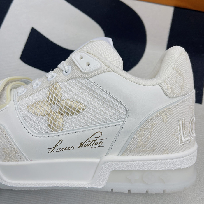 lv snekaers l000074