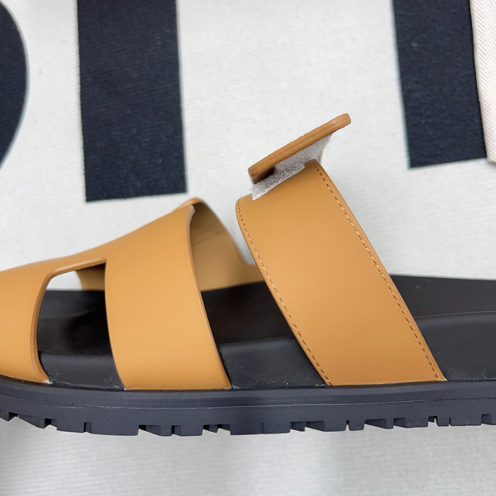 herme* sandal 43