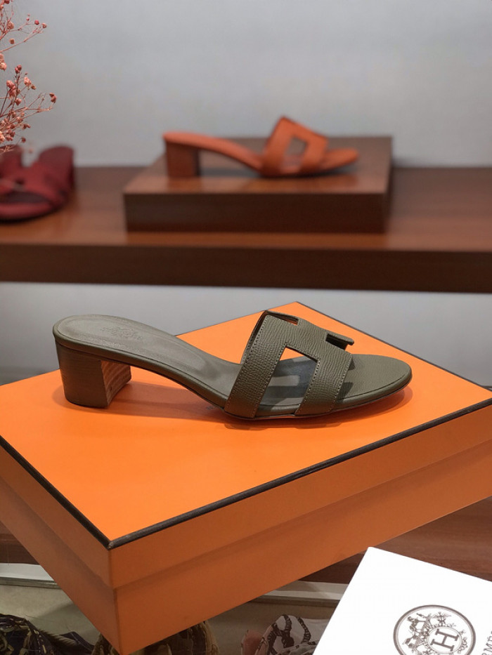 herme* sandal 53