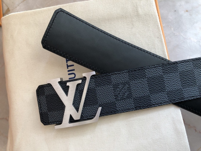 l*v belt 05