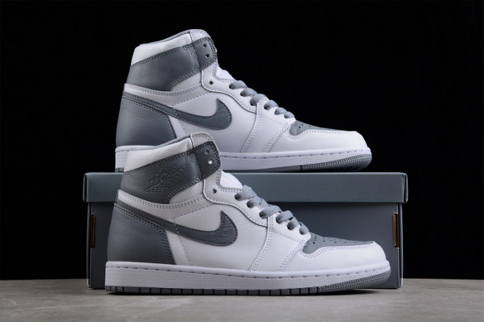 air jordan 1 high og ‘stealth 555088-037