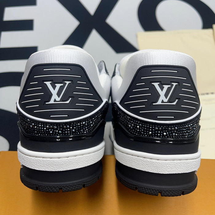 lv snekaers l0000119