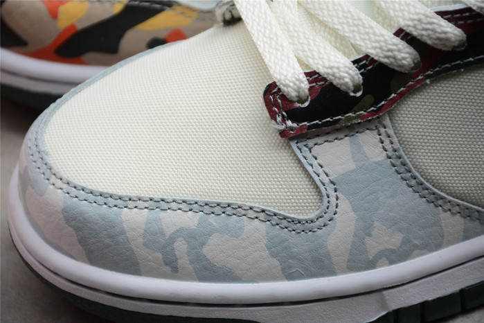 nike sb dunk low “sail multi camo” dh0957-100