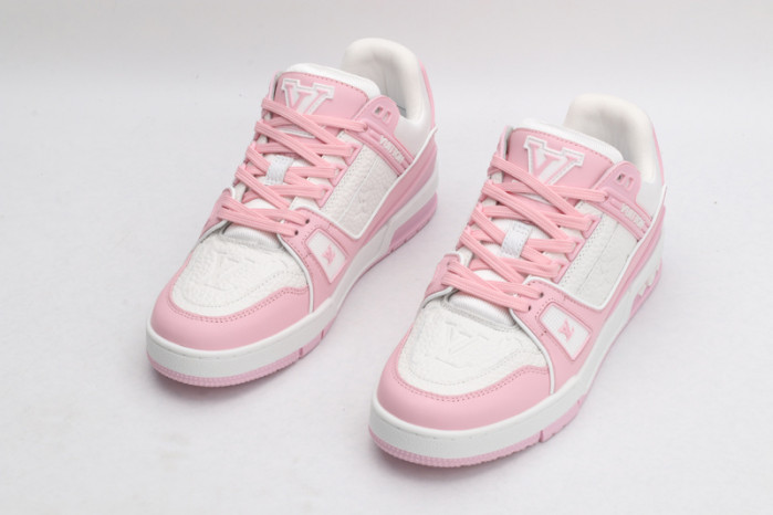 lv snekaers l000049