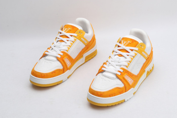 lv snekaers l000051