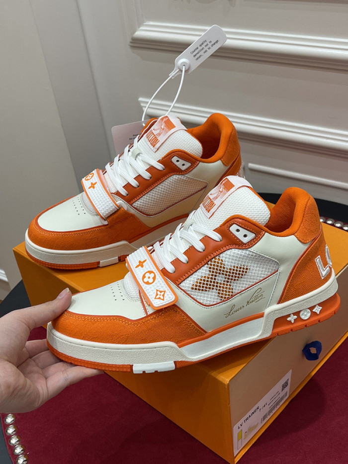 lv snekaers l000069
