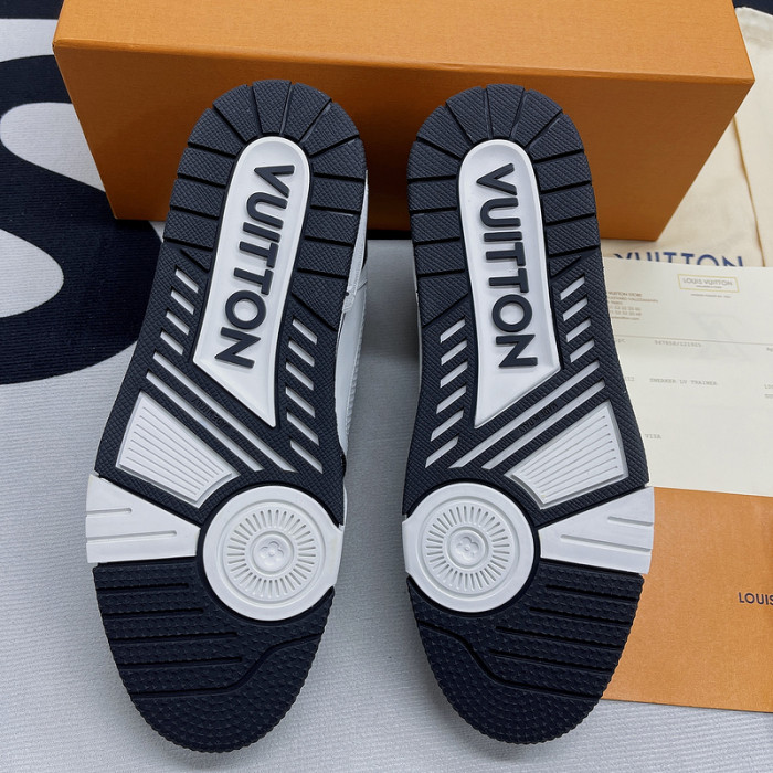 lv snekaers l000078
