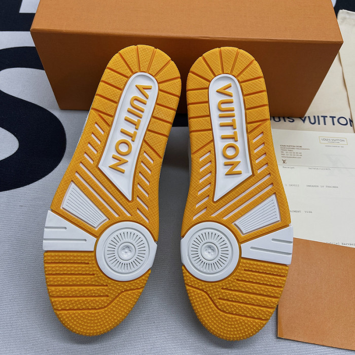 lv snekaers l000076