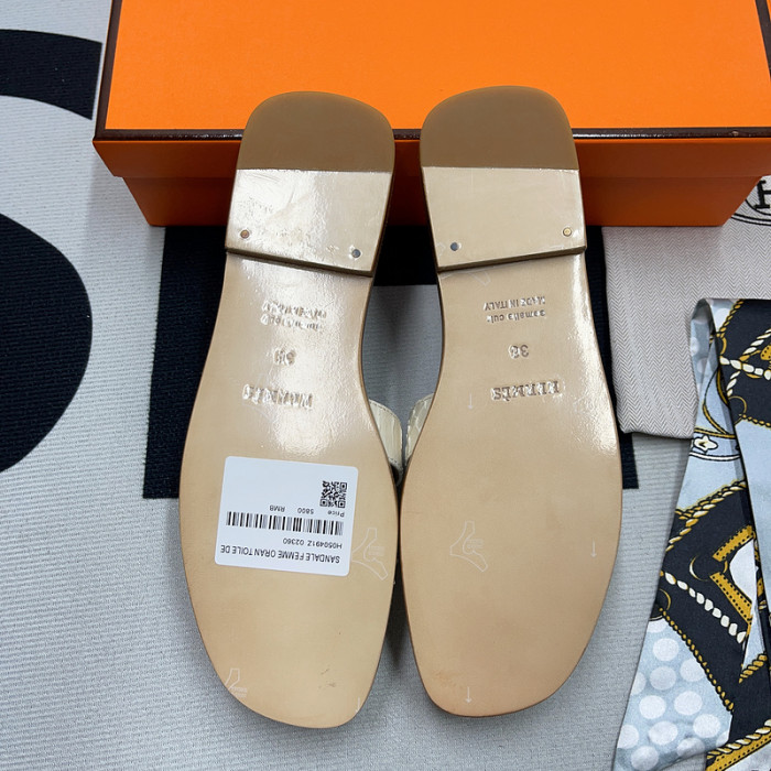 herme* sandal 21