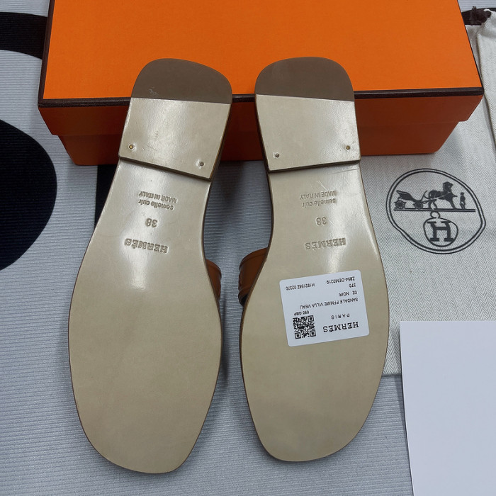herme* sandal 27