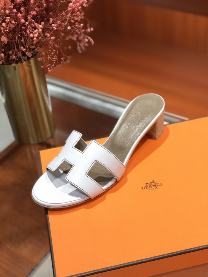 herme* sandal 56