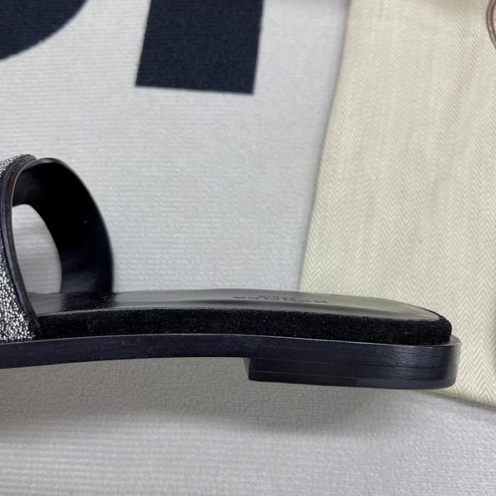 herme* sandal 33