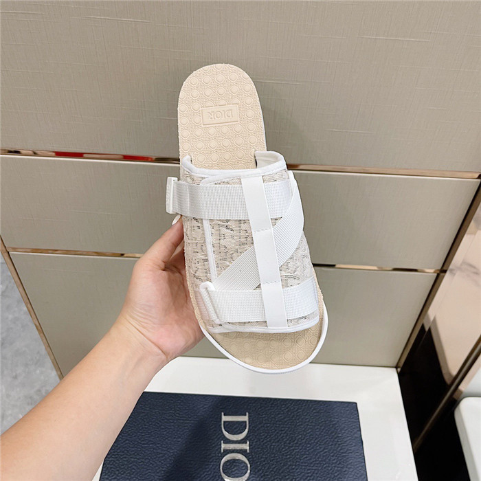 dio* sandals ds23