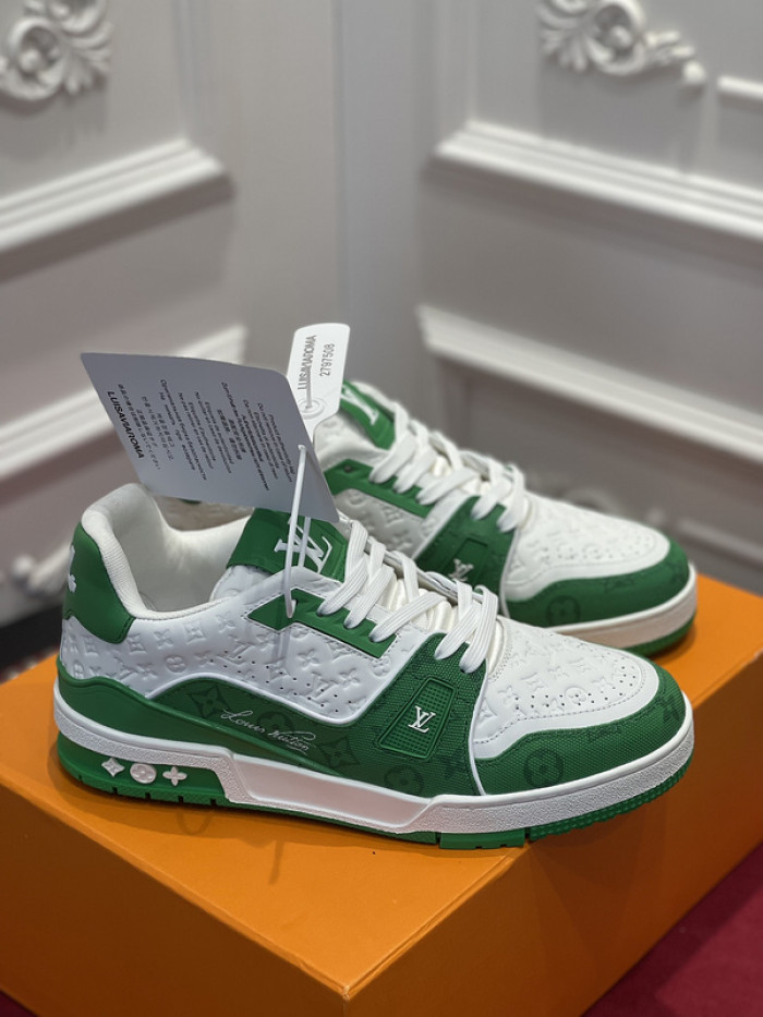 lv snekaers l000065