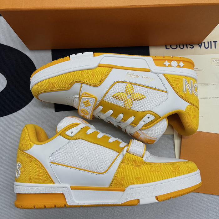 lv snekaers l000076