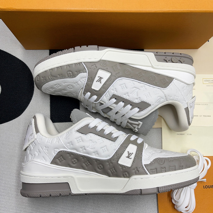 lv snekaers l000082