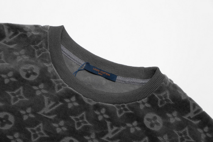l*v lc17