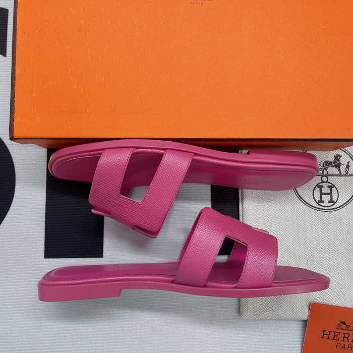 herme* sandal 29