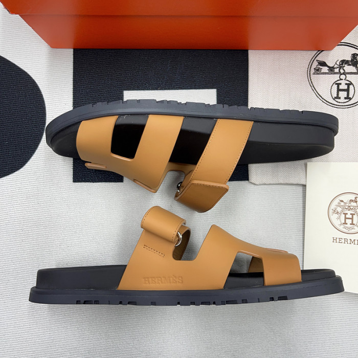 herme* sandal 43
