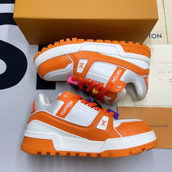 lv snekaers l0000121