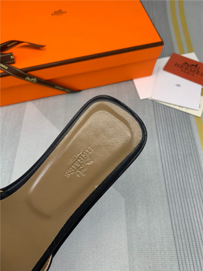 herme* sandal hs82