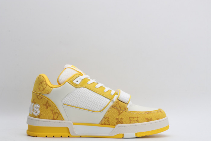lv snekaers l000057