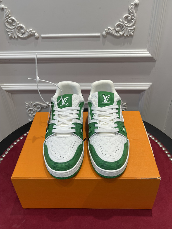 lv snekaers l000065