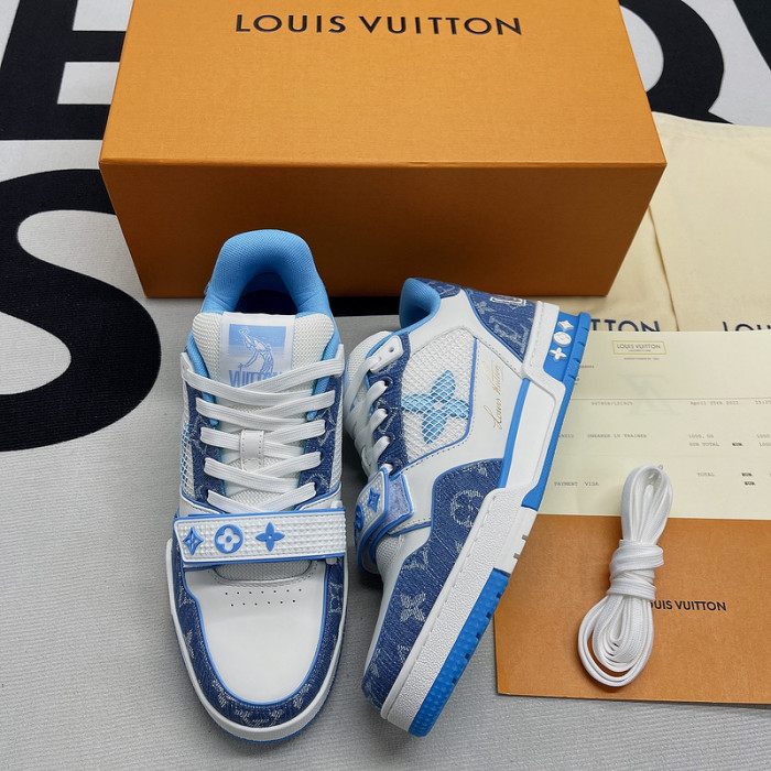 lv snekaers l000077