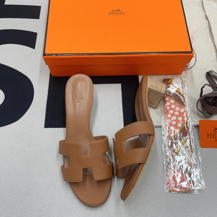 herme* sandal 22