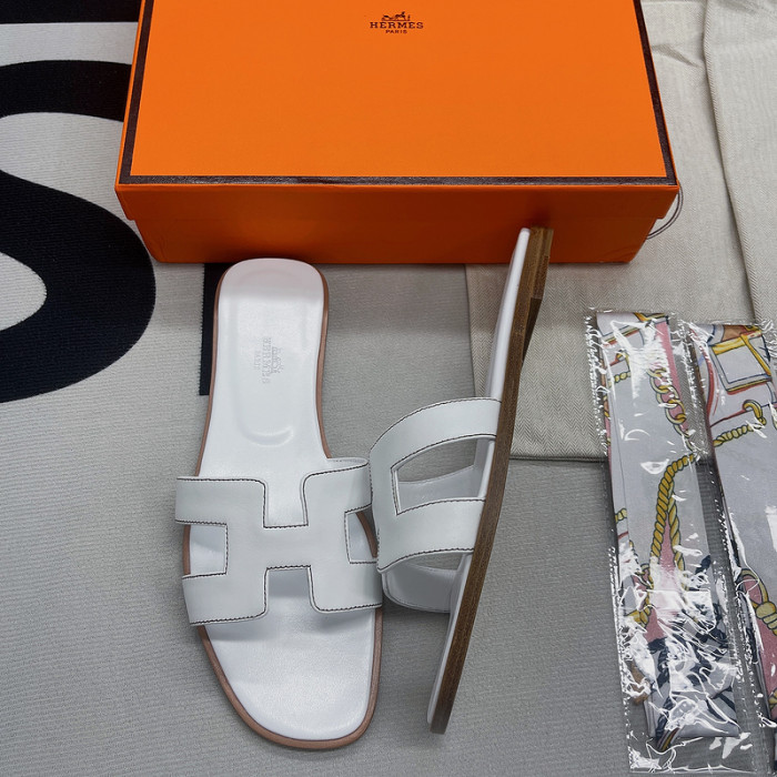 herme* sandal 31