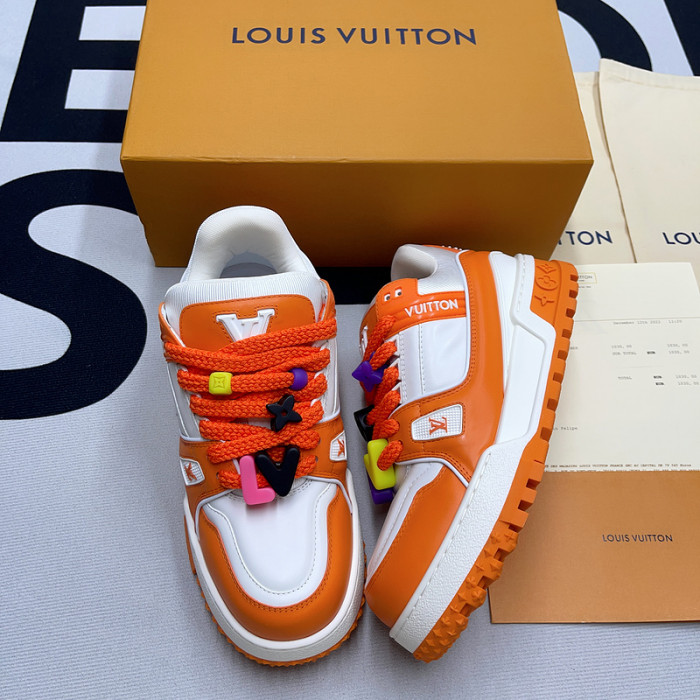 lv snekaers l0000121