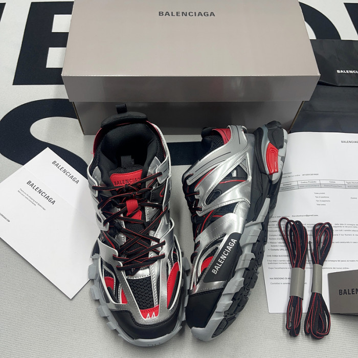 Ba*len*cia*ga track sneaker