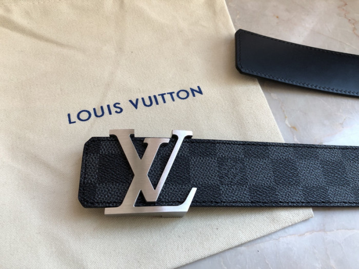 l*v belt 05